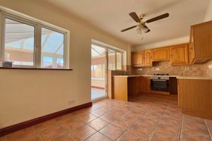 Kitchen/Diner- click for photo gallery